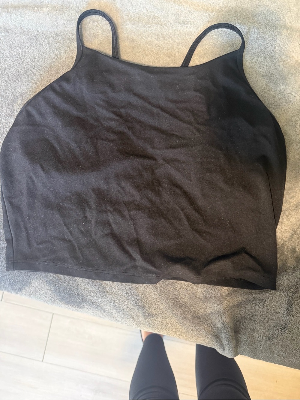 Black Cropped Cami Tank Top - Women's Basic Layer